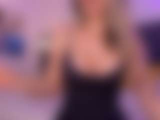 Chloe Preston's Live Sex Cam Show