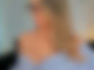 Chloe Preston's Live Sex Cam Show