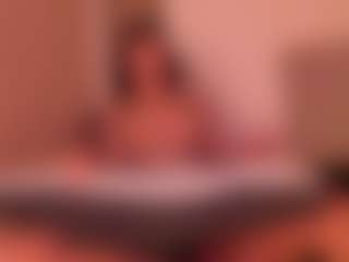 Live cam show with amber - Petite on chickslive.net