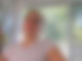 Live-camshow met Ella-Vee - Full Nudity op Camsoda