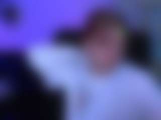 Live cam show with gloria-bubble - Naughty on Ass Tok
