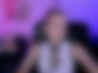 Live cam show with gloria-bubble - Spanks on chickslive.net