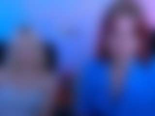 Live cam show with gloria-bubble - Doggy on infinitiblacc.com