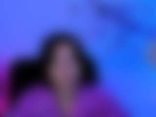 Live cam show with gloria-bubble - Natural on Strip Flash - Live Sex Shows