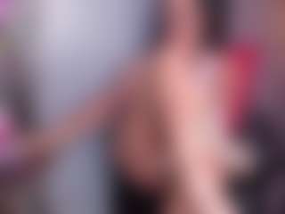 Live cam show with KateMoorex - Virgin on alttransgirls