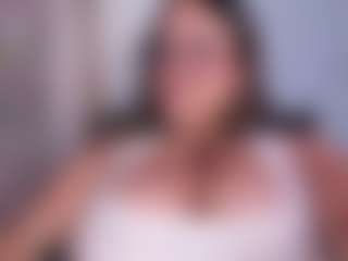 Live cam show with KateMoorex - Virgin on 1on1-livenow