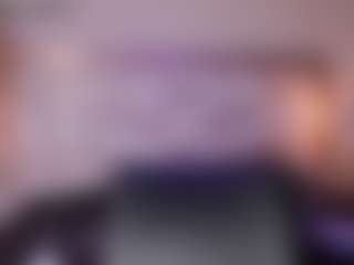 Live cam show with KateMoorex - Virgin on SquirtSoMuch