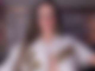 Live cam show with KateMoorex - Virgin on liverealitysex.com