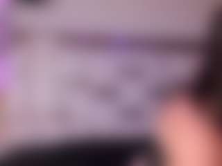Live cam show with Kate Moorex - Bedroom Blonde Hair on Milfs Live