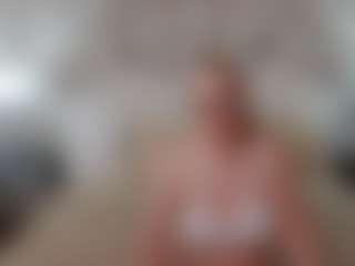 Live cam show with MissBlondy - Roleplay on Camsoda