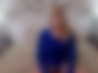 MissBlondy's Live Sex Cam Show
