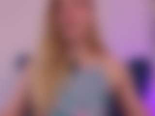 Live cam show with MissSquirtling - Blue Eyes on fuck-show.com