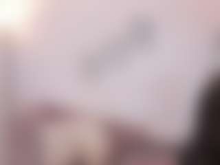Live cam show with amara-fox - Dominate on CamwithHer