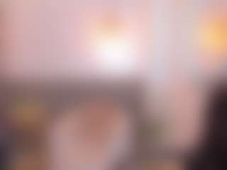 Live cam show with amara-fox - Teen (18+) on Camsoda