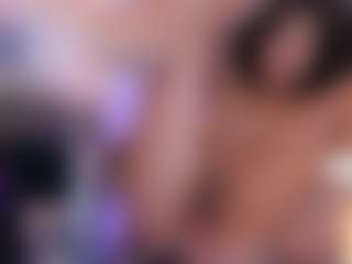 amara-fox's Live Sex Cam Show