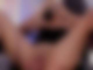 amara-fox's Live Sex Cam Show