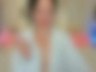 Live cam show with MissRossi - Vr Sex on hrnylive.com