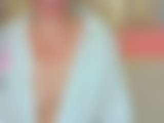 Live cam show with MissRossi - Ass Clapping on madthumbs