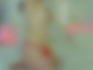 Live cam show with MissRossi - Ass Clapping on Camsoda