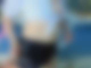 Live cam show with MissRossi - Ass Clapping on studioflirtlive.com