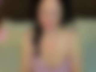 Live cam show with MissRossi - Ass Clapping on livesuperchat.net