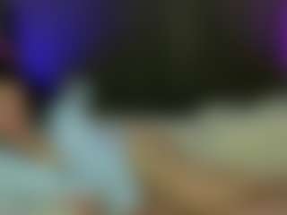 Live cam show with MissRossi - Cum In Pussy on Camiplay Live