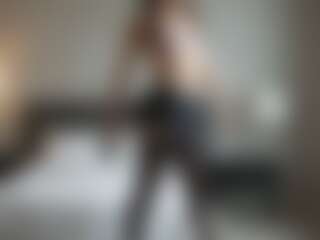 TawnySerina's Live Sex Cam Show