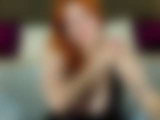 ClumsyNana's Live Sex Cam Show