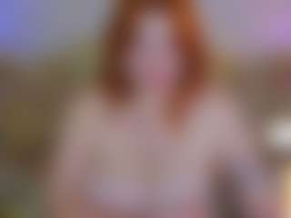ClumsyNana's Live Sex Cam Show