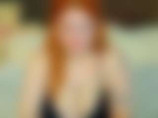 ClumsyNana's Live Sex Cam Show