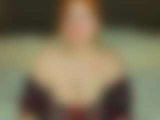 ClumsyNana's Live Sex Cam Show