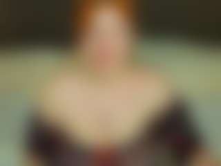 ClumsyNana's Live Sex Cam Show