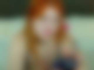Live cam show with ClumsyNana - Cute on CamClone