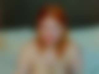 ClumsyNana's Live Sex Cam Show