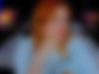 Live cam show with ClumsyNana - Green Eyes on madthumbs