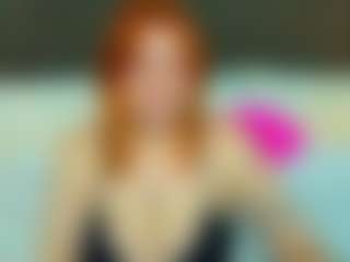 Live cam show with ClumsyNana - Strapon on fapnchat