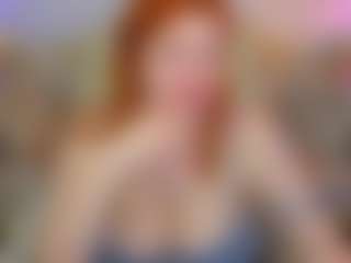 ClumsyNana's Live Sex Cam Show
