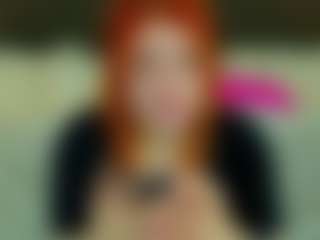 ClumsyNana's Live Sex Cam Show