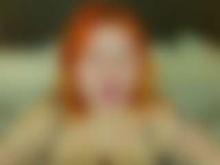 Live cam show with ClumsyNana - Red Hair on Stripli.com