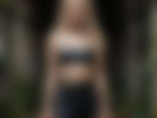 Maya Navarro's Live Sex Cam Show