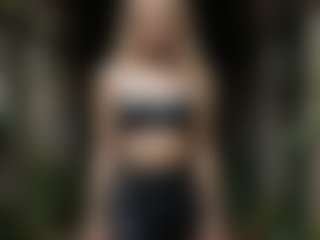 Maya Navarro's Live Sex Cam Show