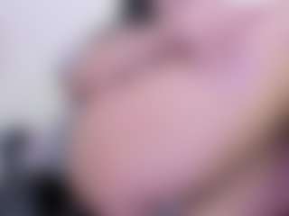 Live cam show with raichel - Thin on Uber Horny