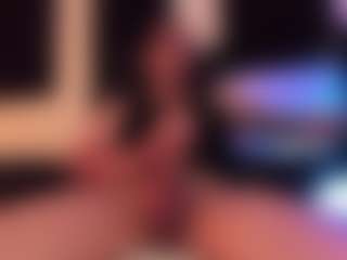 Eloncoxx01's Live Sex Cam Show