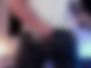 Live cam show with Eloncoxx01 - Black Hair on SinfulBabes