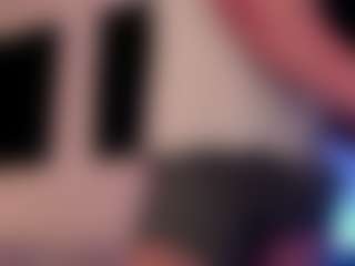 Live cam show with Eloncoxx01 - Smoking on Streamer API