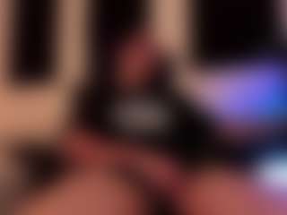 Live cam show with Eloncoxx01 - Facial on Streamer API