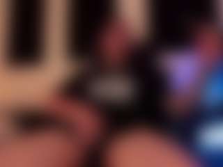 Eloncoxx01's Live Sex Cam Show