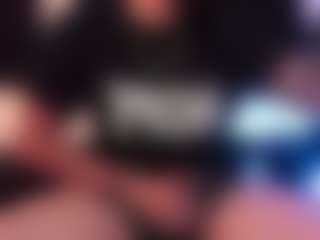 Eloncoxx01's Live Sex Cam Show