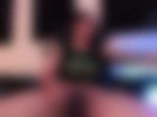 Spettacolo in cam dal vivo con Eloncoxx01 - Nipple Piercings su Camsoda