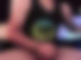 Eloncoxx01's Live Sex Cam Show
